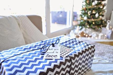 Mi casa en Navidad + etiquetas descargables