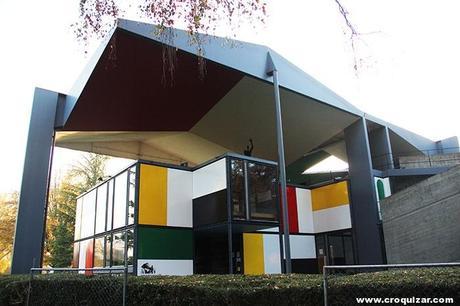 ZRC-002-LA MAISON DE L´HOMME-1