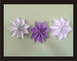 Guirnalda de flores de papel