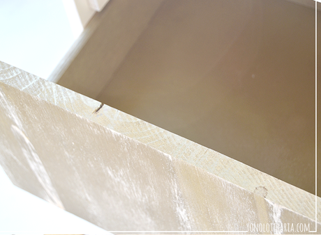 Experimentando para tunear una mesita auxiliar Experimentando para tunear una mesita auxiliar