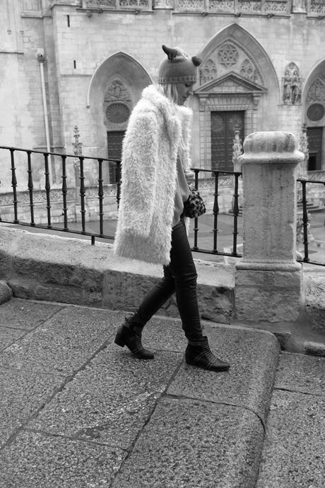 REINDEER HEAD REINDEER HEAD