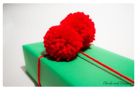 Adviento bloggero dia 17 Envolver Pompones