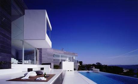 Volumenes y voladizos, el aire en la Arquitectura