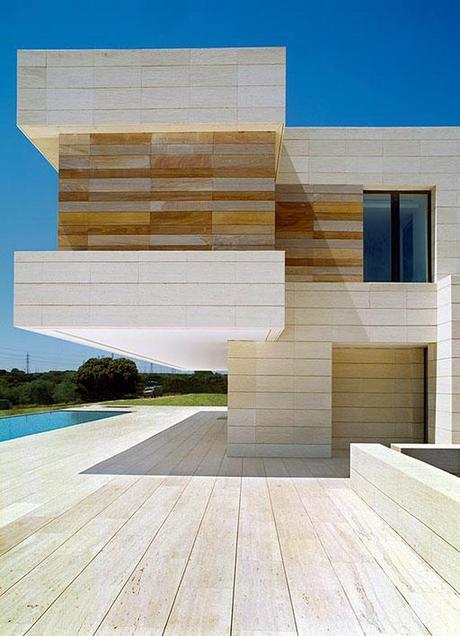 Volumenes y voladizos, el aire en la Arquitectura