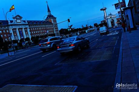 La ciudad va despertando: #RetoNocturna. Fotografía creativa - Fotografía infantil