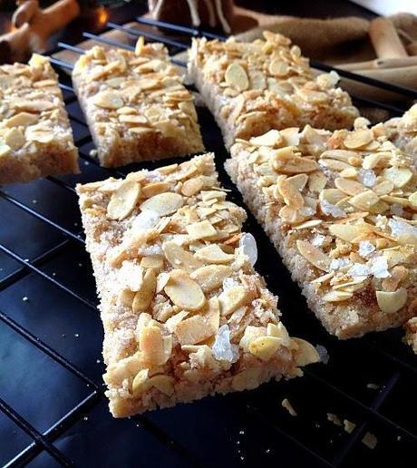 Jan Hagel - Galletas navideñas holandesas con canela y almendras