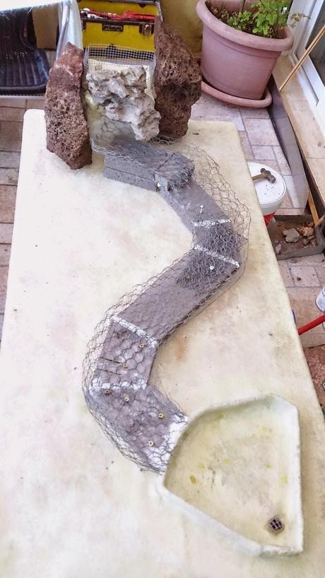 Diorama con Acers Campestres : 4- empiezo la construccion . Diorama con Acers Campestres : 4- empiezo la construccion .