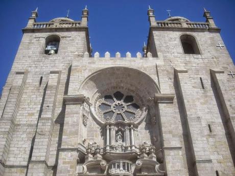 Fachada Catedral de Oporto