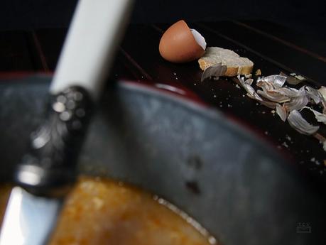 Sopa castellana o de ajo