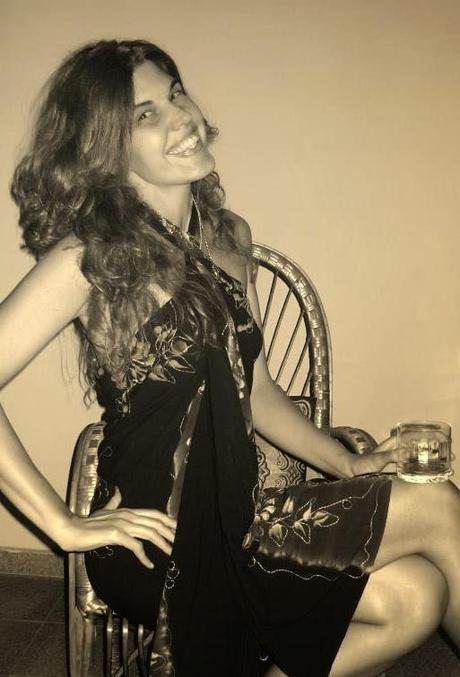 Carina Sedevich: Incombustible (c):