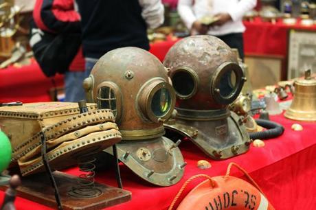 30º desembalaje Bilbao con Chus Cano_escafandra