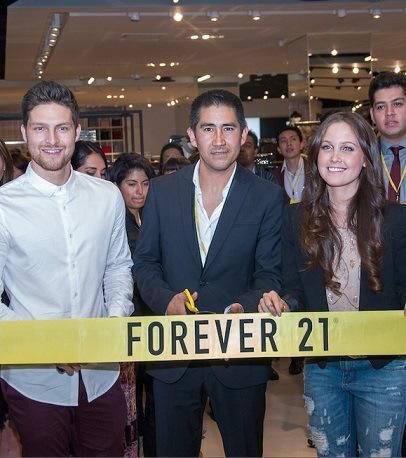 Forever 21® inaugura en Galerías Toluca