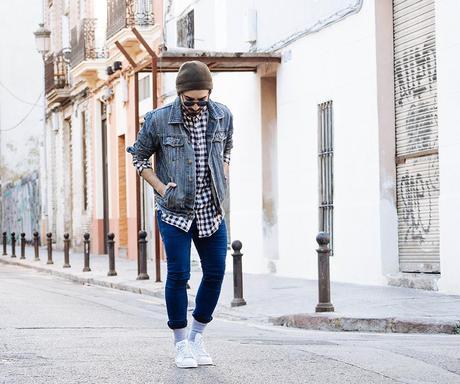 Stay_Stan_Vintage_Denim_Jacket_H&M_Shirt_H&M_Bershka_Jeans_Adidas_Stan_Smith_Sunglasses_Woodfriends (5)