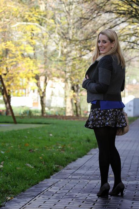 Totally blue with skirt