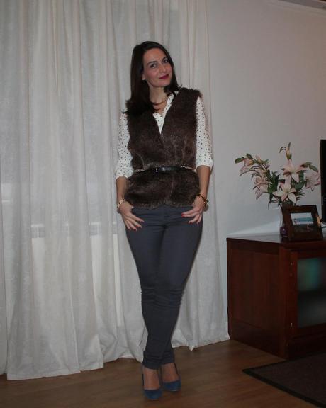 Vuelta al chaleco de pelo...