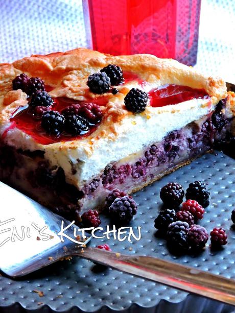 Tarta de arandanos y moras con nubes de azucar!