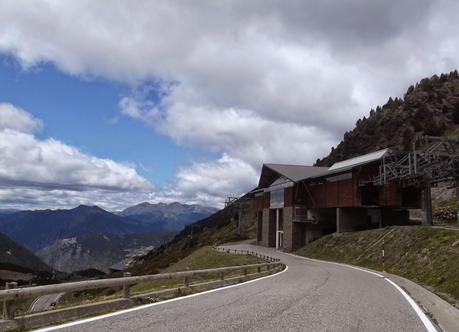 De cicloturismo por Andorra