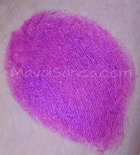 Color Statement de Milani: Sangria y Violet Volt