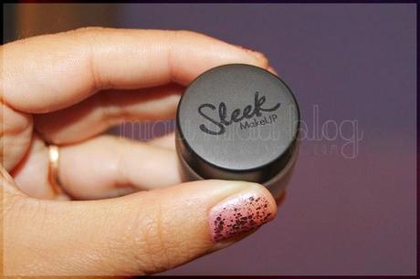 Ink Pot Gel Eyeliner Sleek y Urban Beauty United Luxury Liner Eyeliner Brush