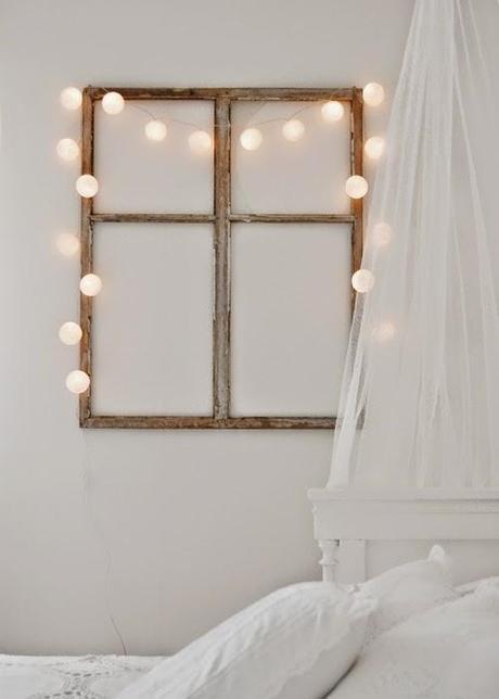 MENOS EN MAS, TAMBIEN EN NAVIDAD...