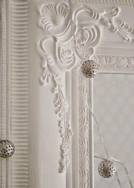 MENOS EN MAS, TAMBIEN EN NAVIDAD...