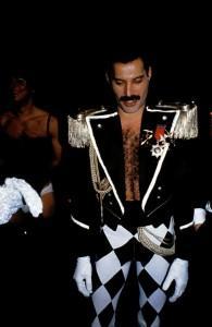 Freddie Mercury cosaco