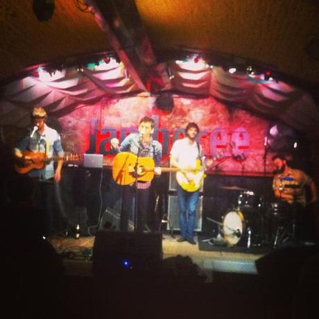 La Gira de San Miguel Un Lugar Llamado Mundo pasó por Barcelona con Tórtel y Brigitte Laverne