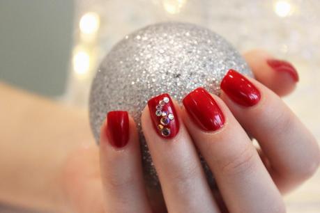 nenha, manicura, navidad