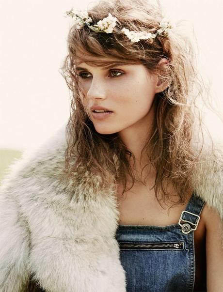 Hilary_Walsh_Glamour_France_December_2014-9