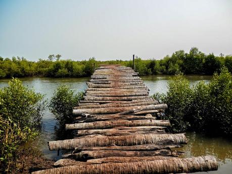 Quelimane; bicicletas, ruinas y boa gente
