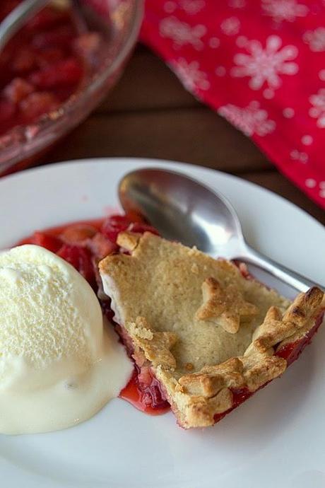 Pie de fresa y ruibarbo