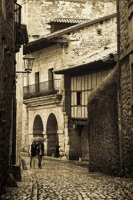 Santillana en blancos, negros y sepias