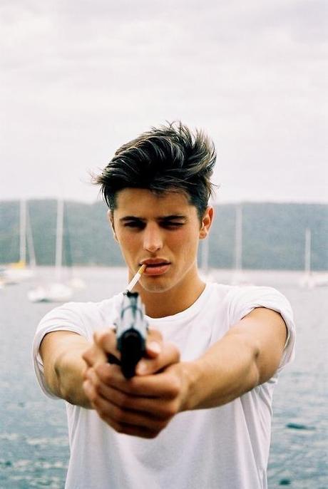 Reseña: Colapso - Alessandra Neymar (Saga Mírame y Dispara #3) Reseña: Colapso - Alessandra Neymar (Saga Mírame y Dispara #3)