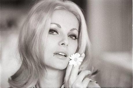 In Memoriam: Virna Lisi.