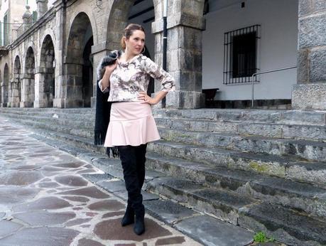 Faldas de moda, falda de polipiel