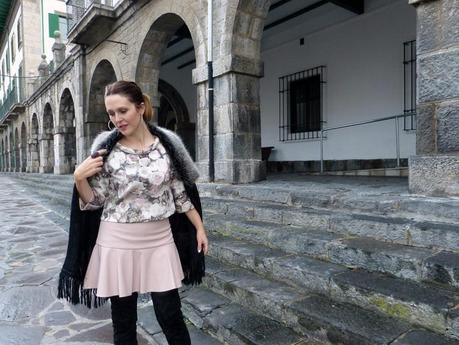 Faldas de moda, falda de polipiel