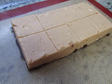 Turrón almendrado Nestlé