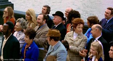Alfred Hitchcock cameo Frenzy Frenético
