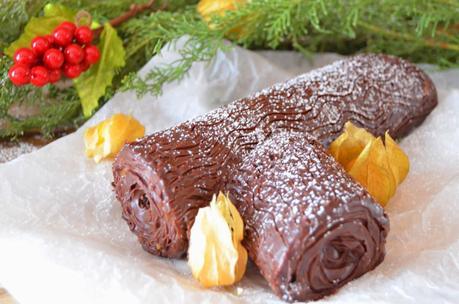 TRONCO DE NAVIDAD DE TURRON Y CHOCOLATE TRONCO DE NAVIDAD DE TURRON Y CHOCOLATE