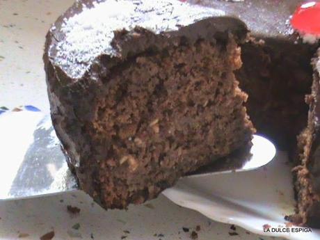 TARTA SACHER CON GRANADAS. RETO COLOR Y SABOR DE TEMPORADA. ¡ A LA RICA GRANADA !