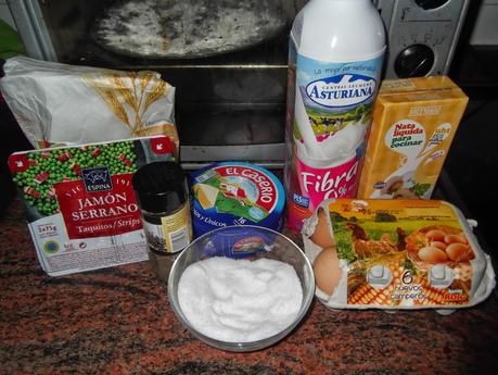QUICHE DE QUESITOS Y JAMÓN SERRANO
