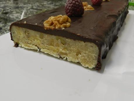 TURRÓN CASERO DE NATA, NUECES Y CHOCOLATE NEGRO