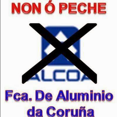 ESPERANDO EL GORDO A LAS PUERTAS DE LA FÁBRICA