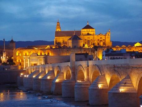 UN FUTURO CON MÁS GARANTÍAS