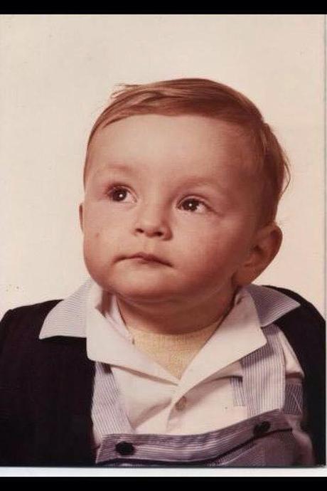 SÓLO PIDO ESO Y NO SE PUEDE SER MÁS GUAPO SÓLO PIDO ESO Y NO SE PUEDE SER MÁS GUAPO