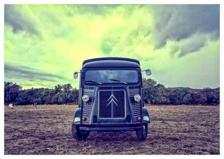 Hoy, día en el que todos queremos cenar en  casa, sacamos la comido a la calle