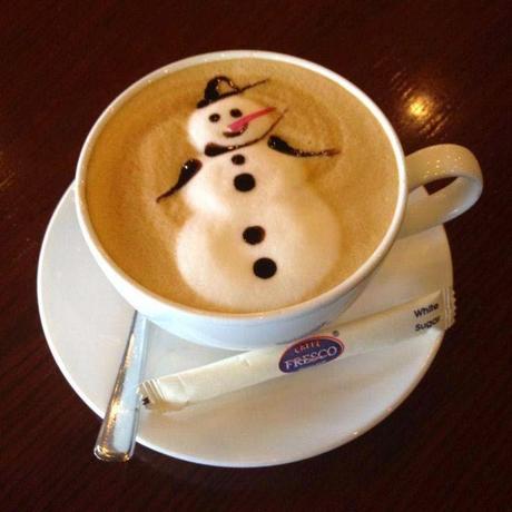 UNA EXTRAÑA ALEGRÍA...