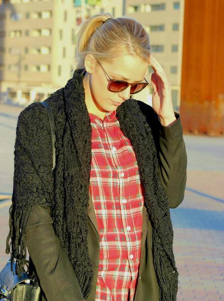 Camisa de leñador y zapatillas