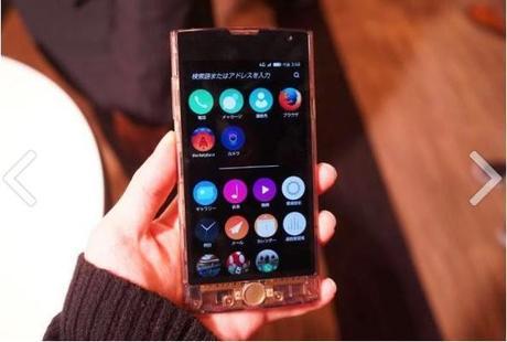 El primer teléfono Firefox OS en Japón es 'transparentemente' resultón (vídeo)