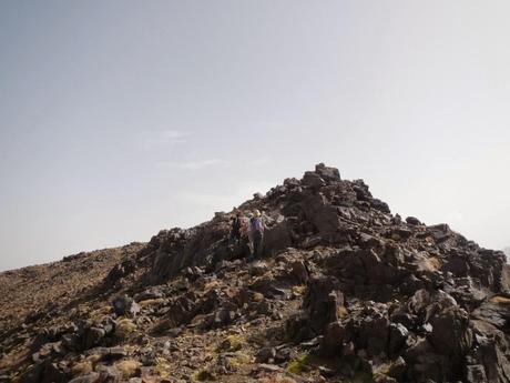 Pico de Aguelzim (3.600 m). Alto Atlas marroquí